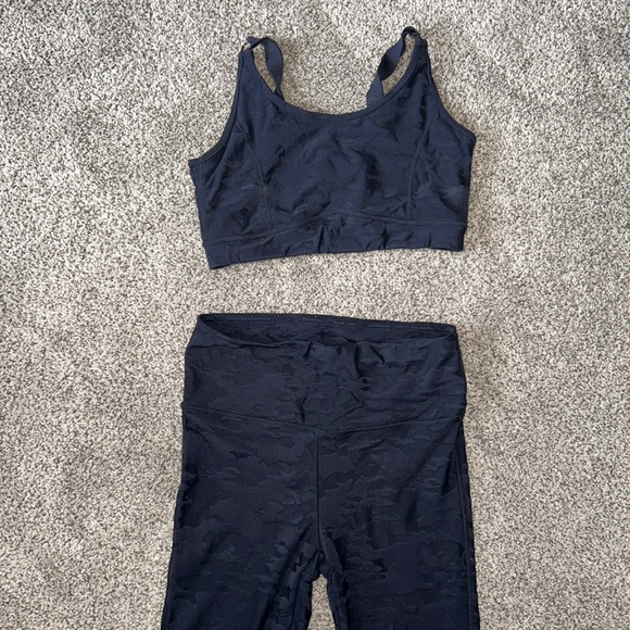 Fashion Nova At Attention Embossed Camo Print Active Sports Bra + Legging Set - Picture 1 of 5